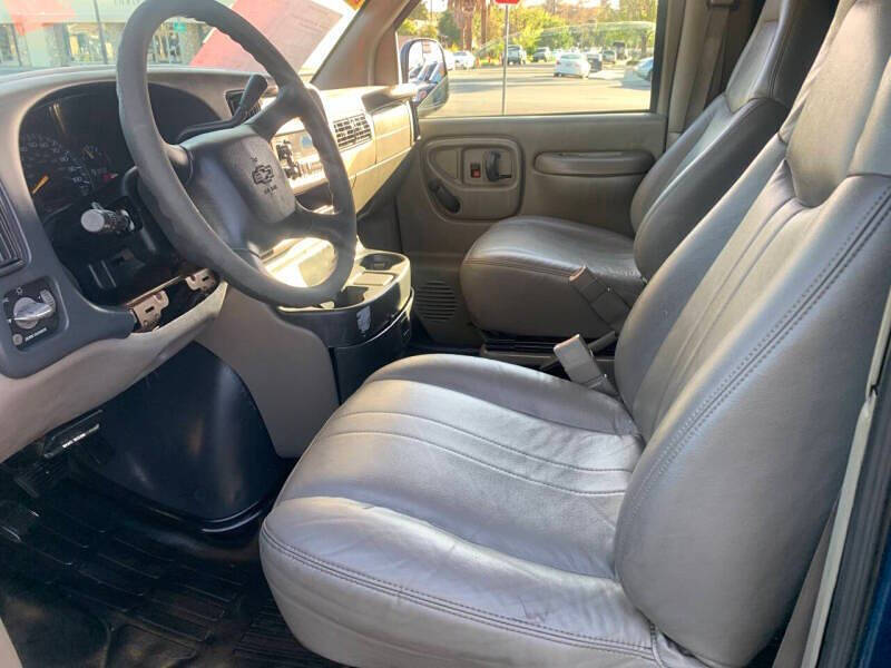 2000 Chevrolet Express G1500