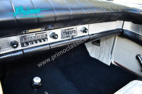 1957 Ford Thunderbird