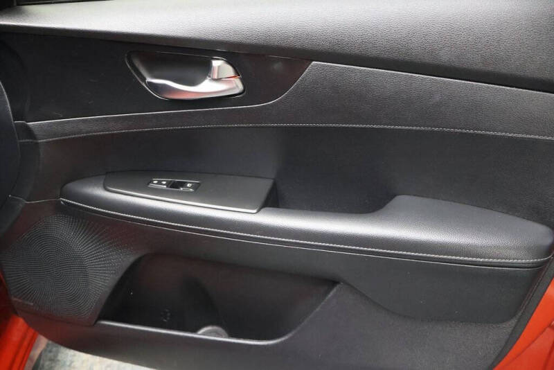 2022 Kia Forte GT Line