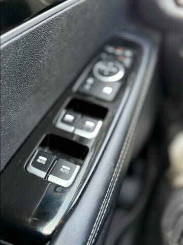 2016 Kia Sorento SX Limited