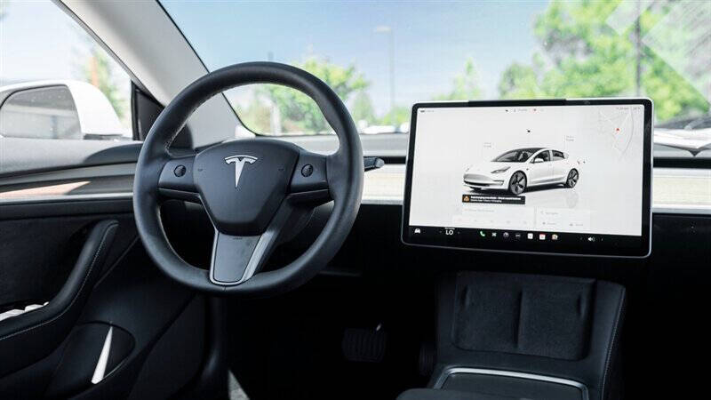 2022 Tesla Model 3 Long Range