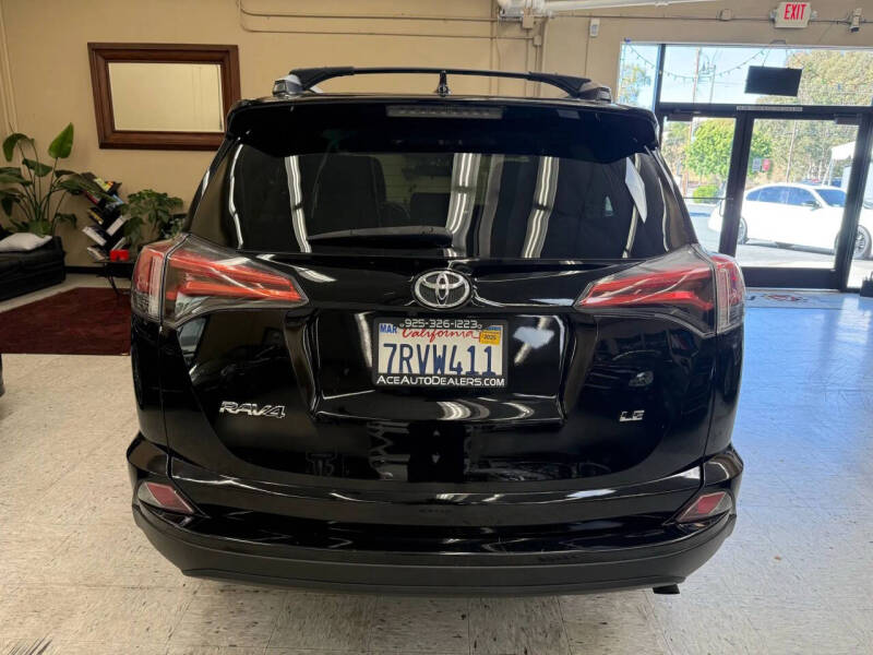 2016 Toyota RAV4 LE