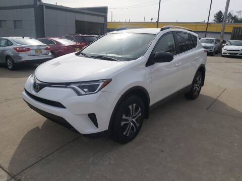 2018 Toyota RAV4 for sale at GS AUTO SALES INC in Milwaukee WI