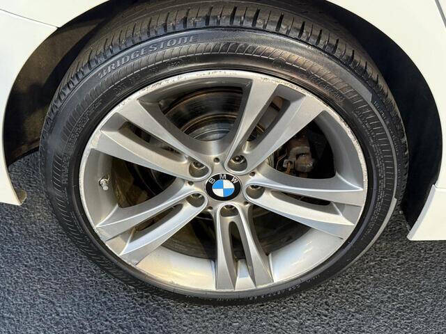 2017 BMW 3 Series 330i xDrive