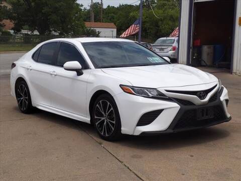 2019 Toyota Camry for sale at Monthly Auto Sales in Muenster TX