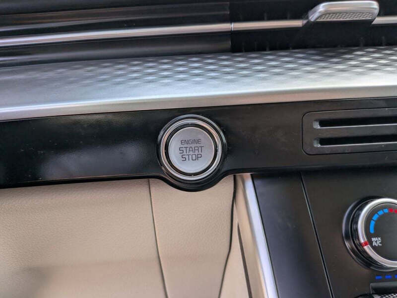 2024 Kia Carnival