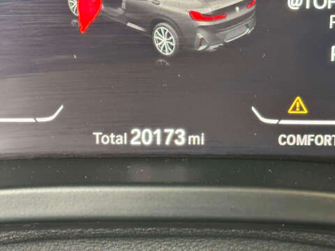 2023 BMW X4 xDrive30i