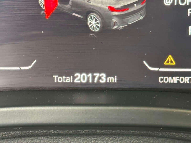 2023 BMW X4 xDrive30i