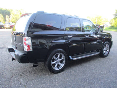 2004 Cadillac Escalade