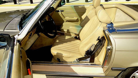 1989 Mercedes-Benz 560-Class 560 SL