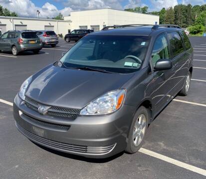2005 Toyota Sienna for sale at Car and Truck Max Inc. in Holyoke MA