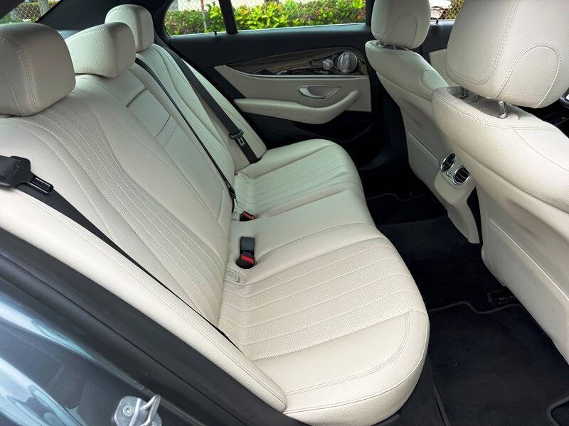 2017 Mercedes-Benz E-Class E 300