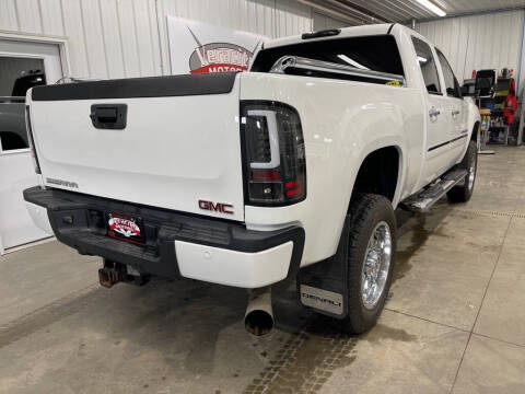 2011 GMC Sierra 2500HD Denali