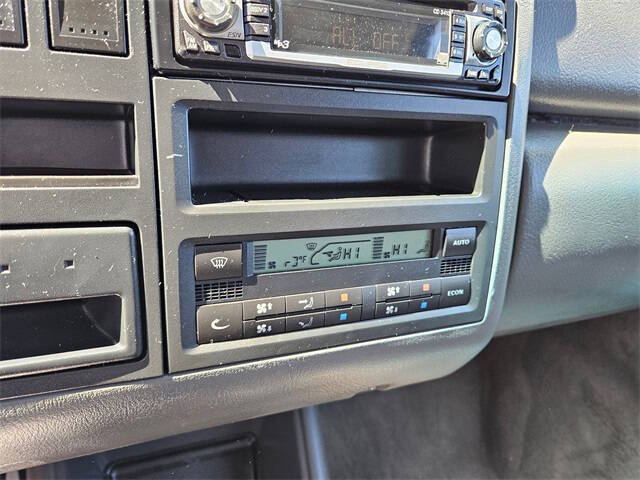 2002 Volkswagen EuroVan GLS