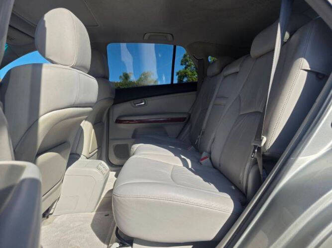 2005 Lexus RX 330