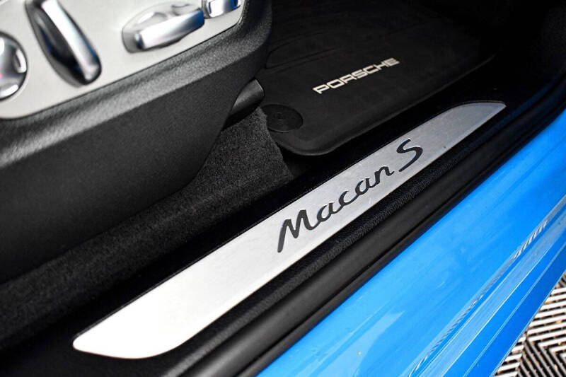 2019 Porsche Macan S