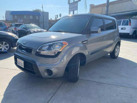 2013 Kia Soul for sale at Hunter's Auto Inc in North Hollywood CA