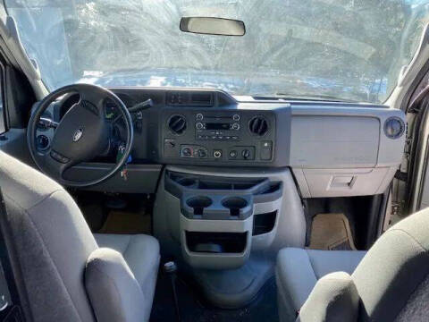 2014 Ford E-Series E-250