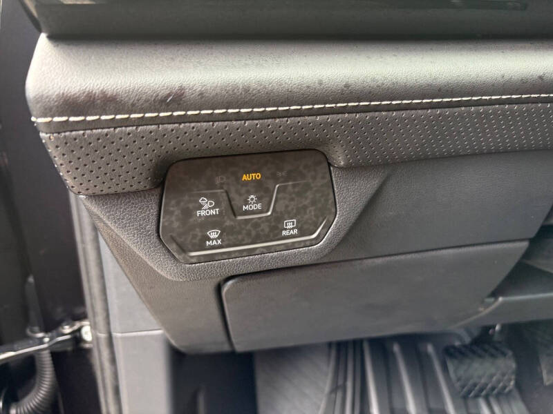 2024 Volkswagen Atlas SE