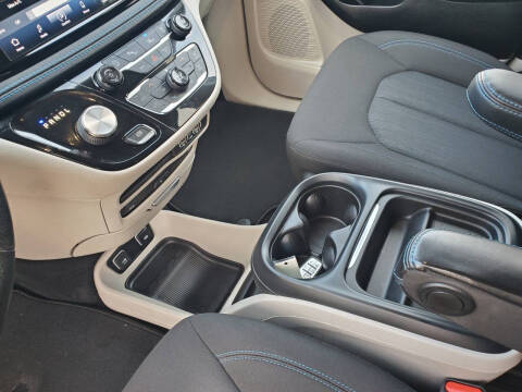 2021 Chrysler Pacifica Touring