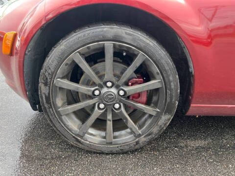 2006 Mazda MX-5 Miata