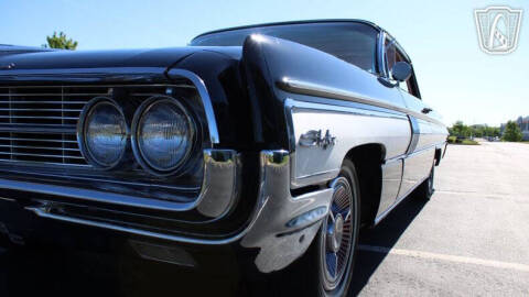 1962 Oldsmobile Starfire