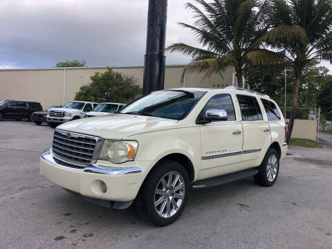 2007 Chrysler Aspen for sale at Florida Cool Cars in Fort Lauderdale FL