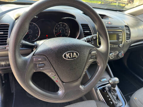 2017 Kia Forte5 LX