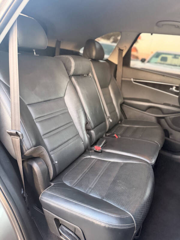 2017 Kia Sorento EX V6