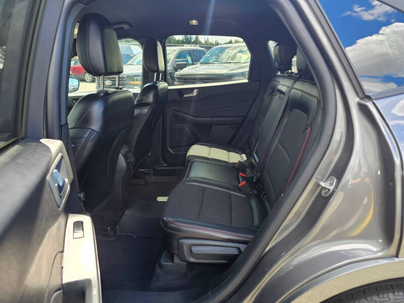 2024 Ford Escape ST-Line