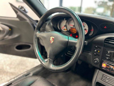2004 Porsche 911 Carrera