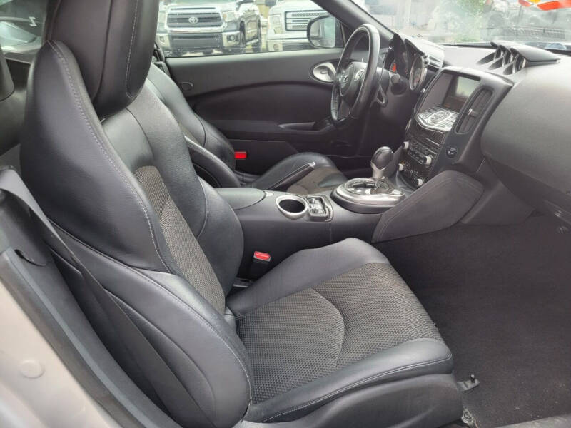 2011 Nissan 370Z Roadster