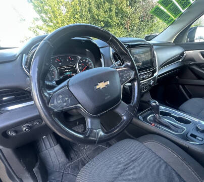 2018 Chevrolet Traverse LT Cloth