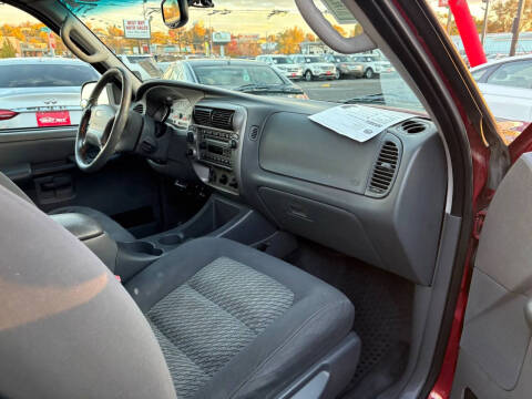 2005 Ford Explorer Sport Trac Adrenalin