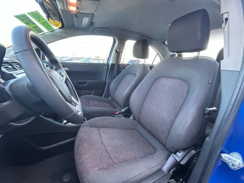 2018 Chevrolet Sonic LT Auto