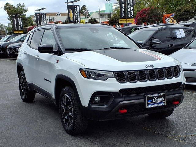 2025 Jeep Compass Trailhawk