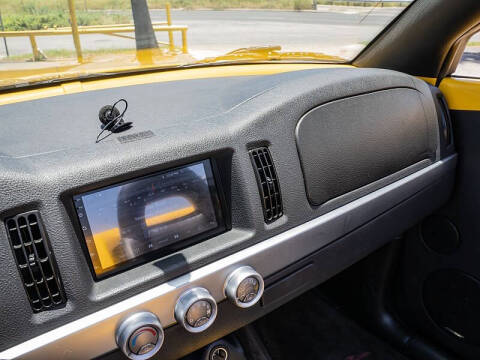 2004 Chevrolet SSR LS
