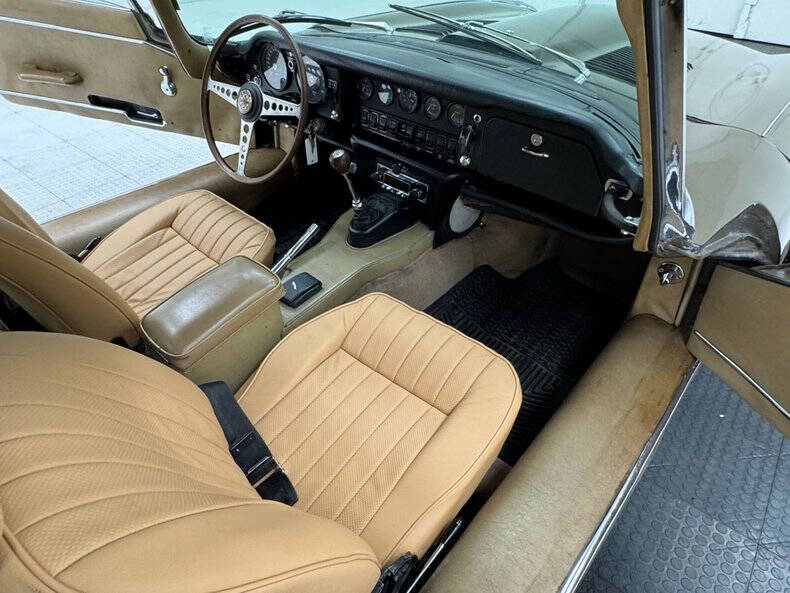 1970 Jaguar XK
