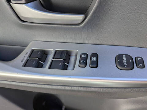 2012 Toyota Prius v Two