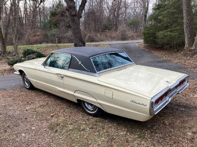 1966 Ford Thunderbird