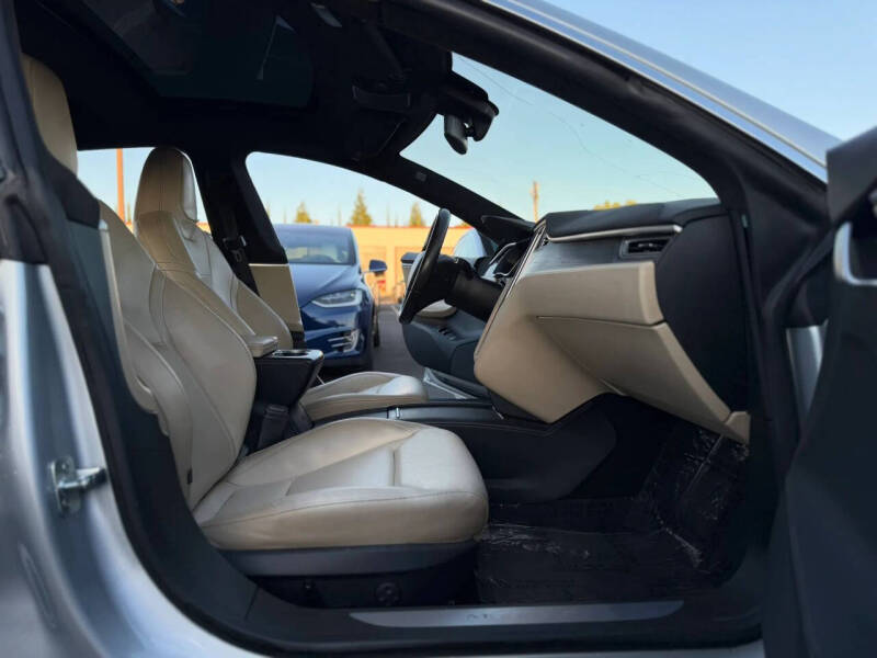 2016 Tesla Model S