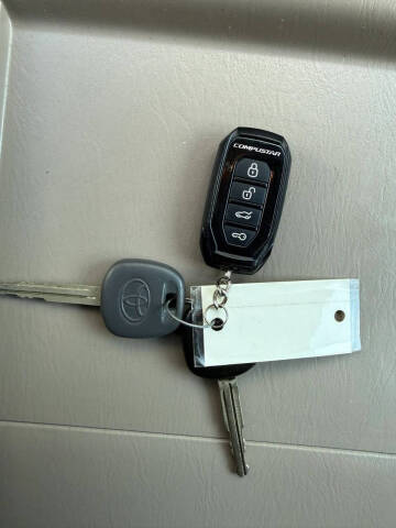 2006 Toyota Sienna LE 7 Passenger