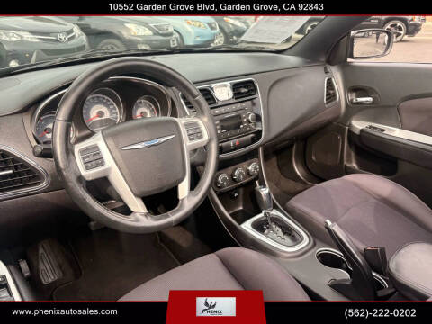 2014 Chrysler 200 Touring