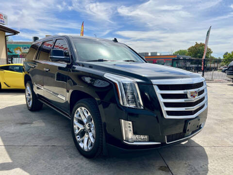 2017 Cadillac Escalade Premium Luxury