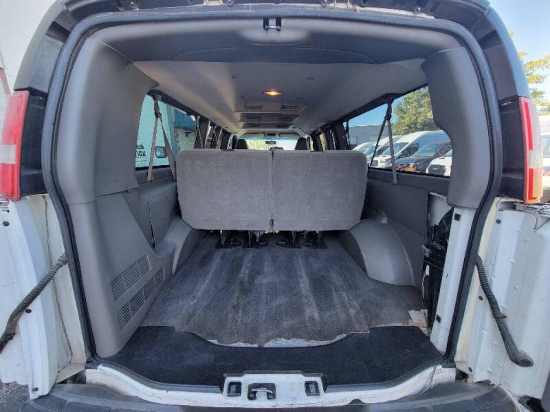 2017 Chevrolet Express LT 3500