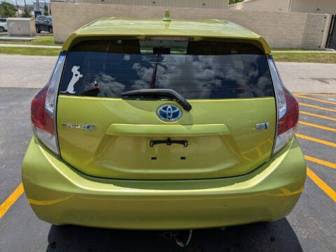 2015 Toyota Prius c Three