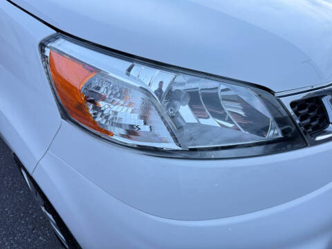 2020 Nissan NV200 SV