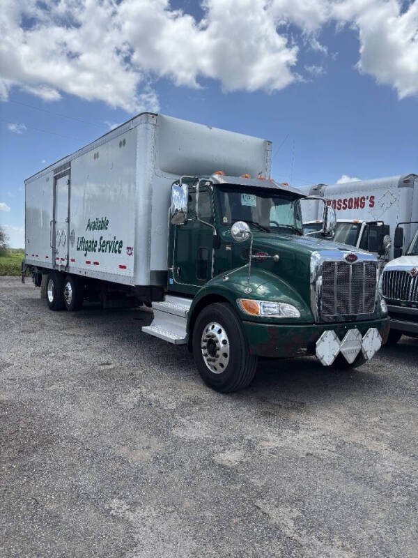 2018 Peterbilt 348