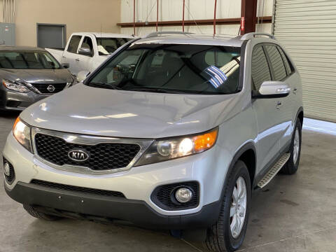 2013 Kia Sorento for sale at Auto Selection Inc. in Houston TX