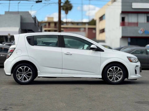 2017 Chevrolet Sonic LT Auto